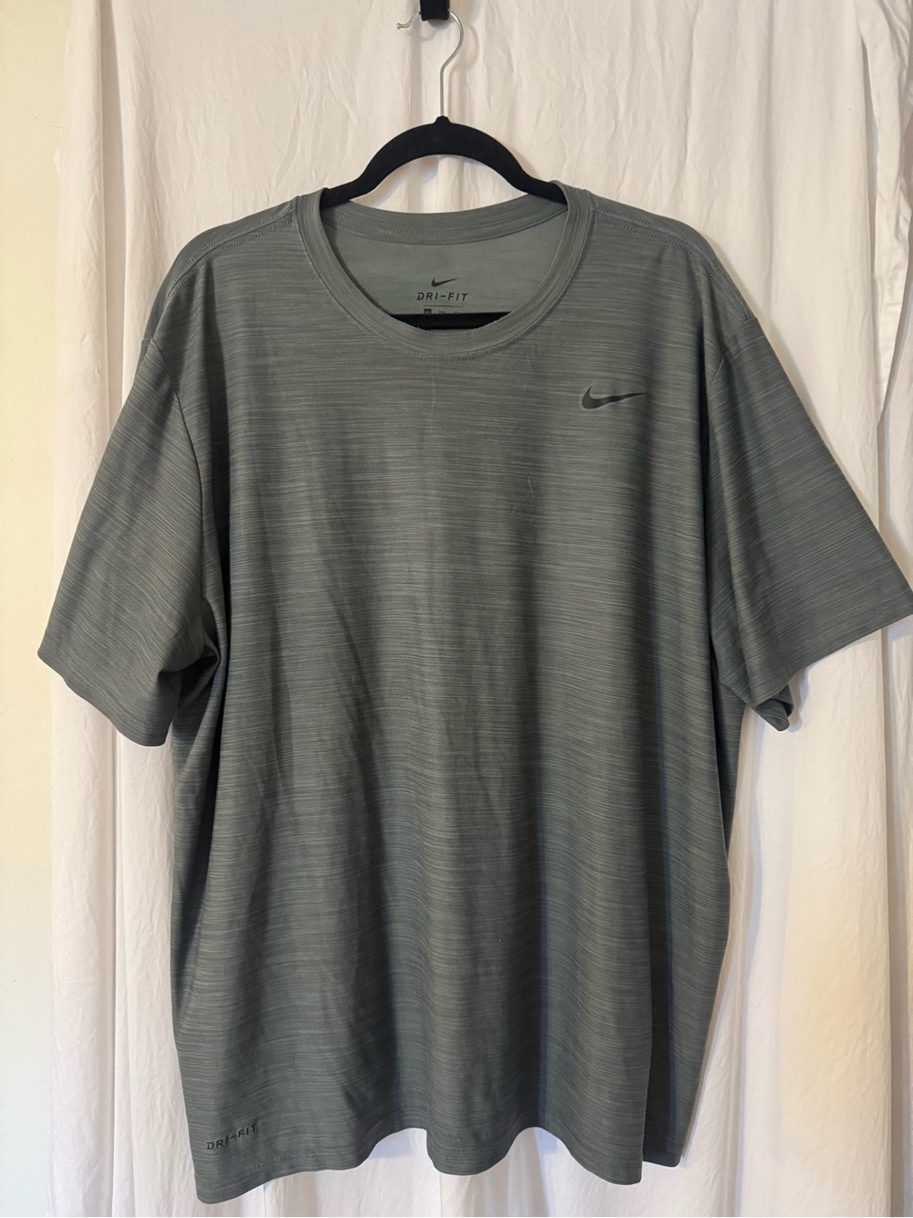 Nike Dri-FIT Short Sleeve Tee - Heather Gray